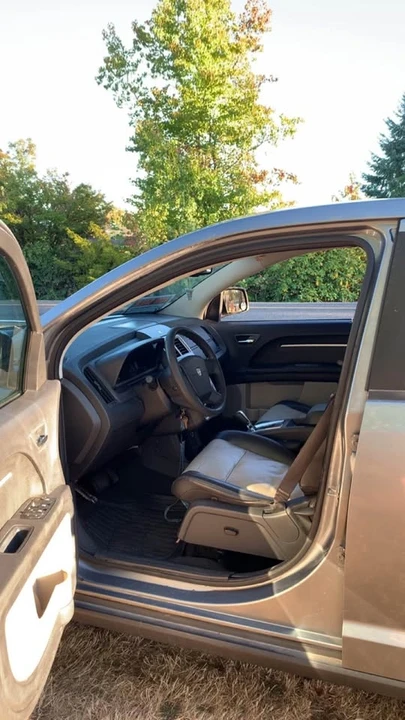 2009 Dodge Journey - Image 9 of 17