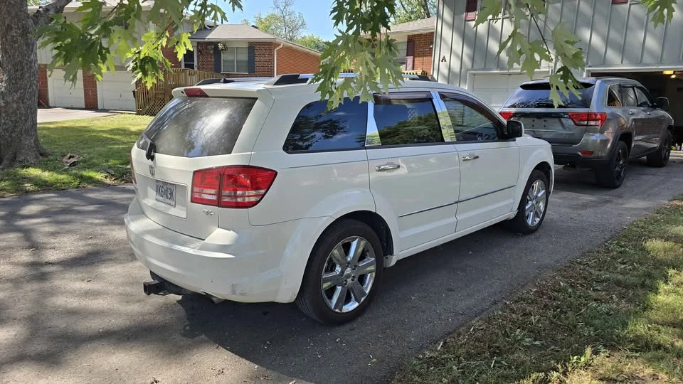 2009 Dodge Journey - Image 5 of 11