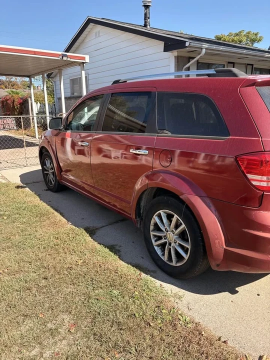 2009 Dodge Journey - Image 2 of 5