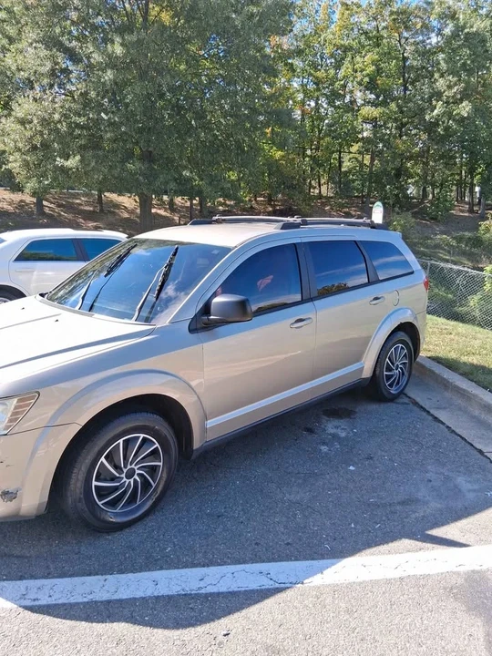 2009 Dodge Journey - Image 3 of 7