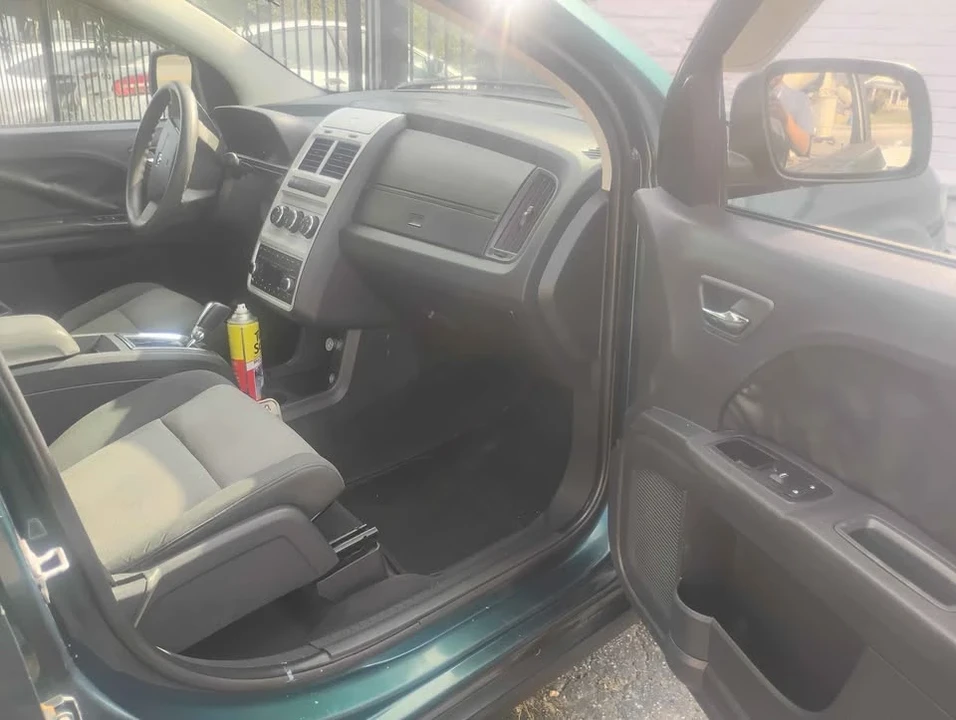 2009 Dodge Journey - Image 3 of 8