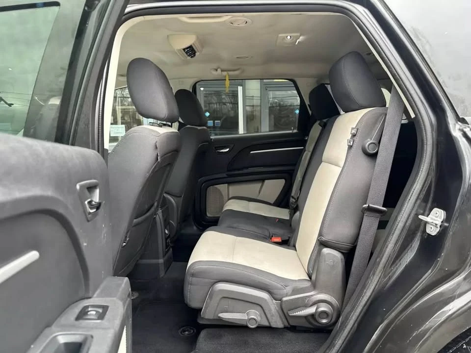 2009 Dodge Journey - Image 18 of 19