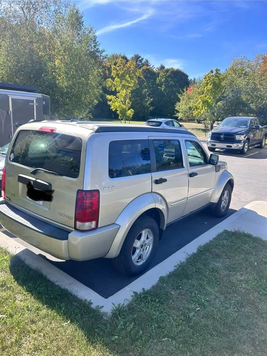 2009 Dodge Nitro - Image 4 of 10