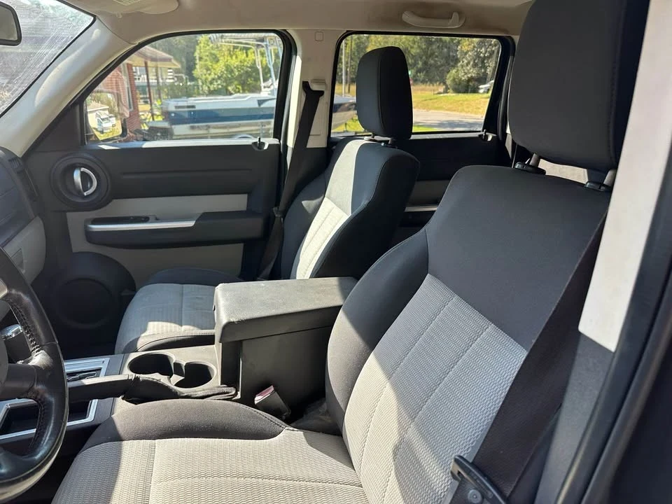 2009 Dodge Nitro - Image 13 of 13