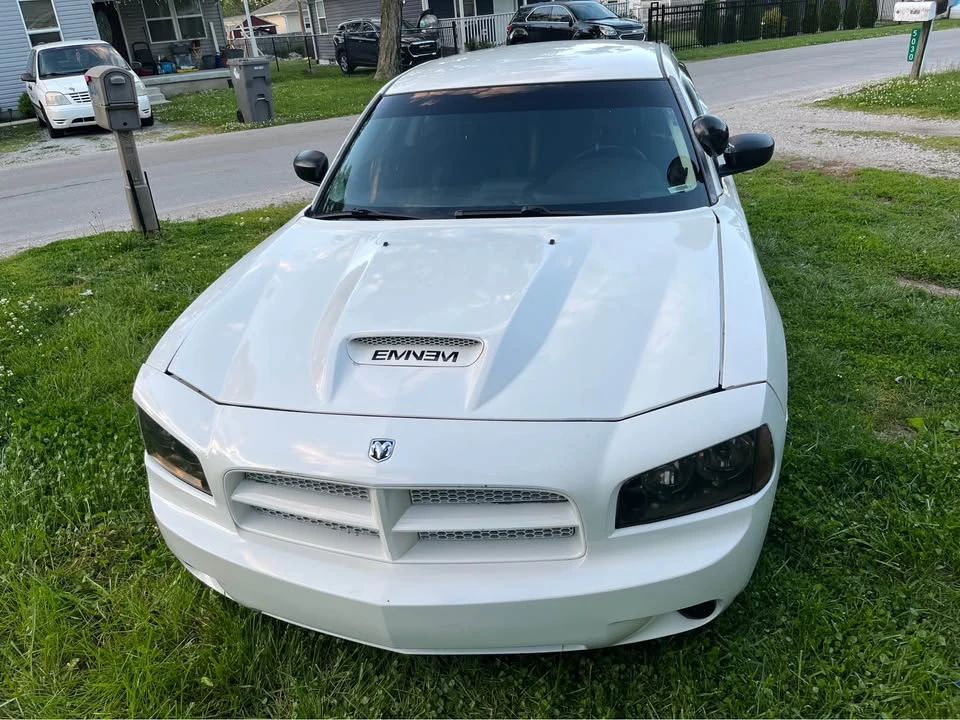 2009 Dodge Charger 6th Gen - Image 4 of 11