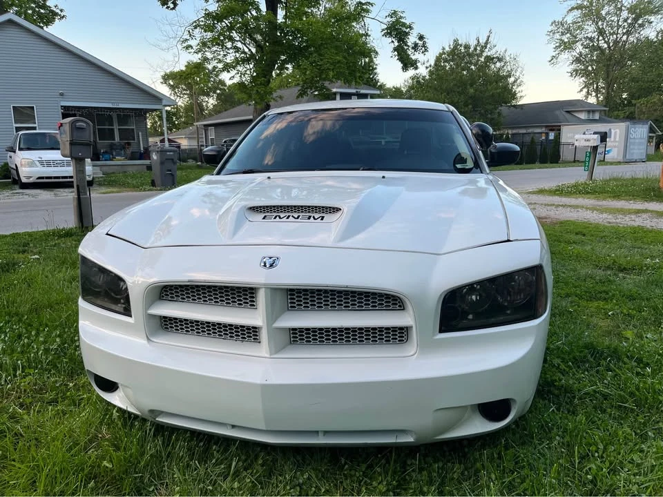 2009 Dodge Charger 6th Gen - Image 3 of 11