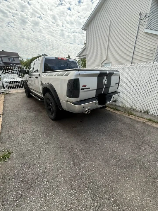 2009 Dodge Ram 4th Gen - Image 2 of 5