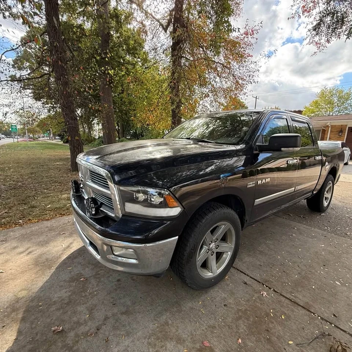 2009 Dodge Ram 4th Gen - Image 2 of 15