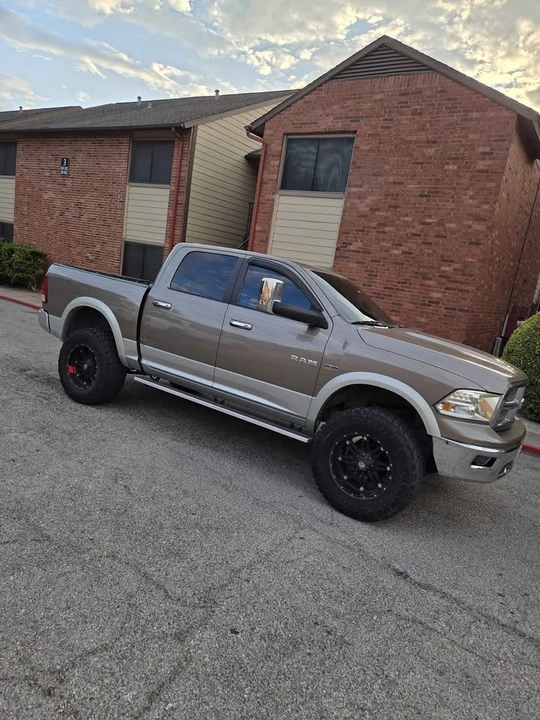 2009 Dodge Ram 4th Gen - Image 3 of 4