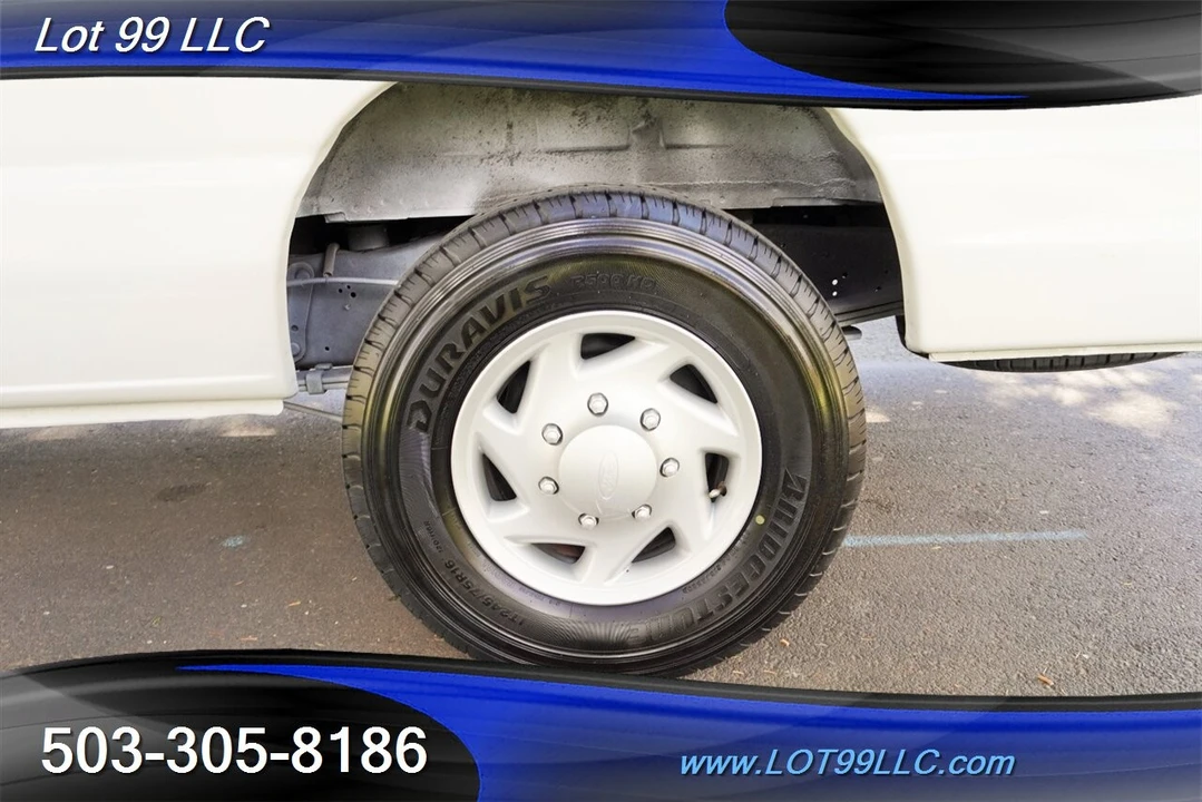 2009 Ford Econoline Van - Image 4 of 4