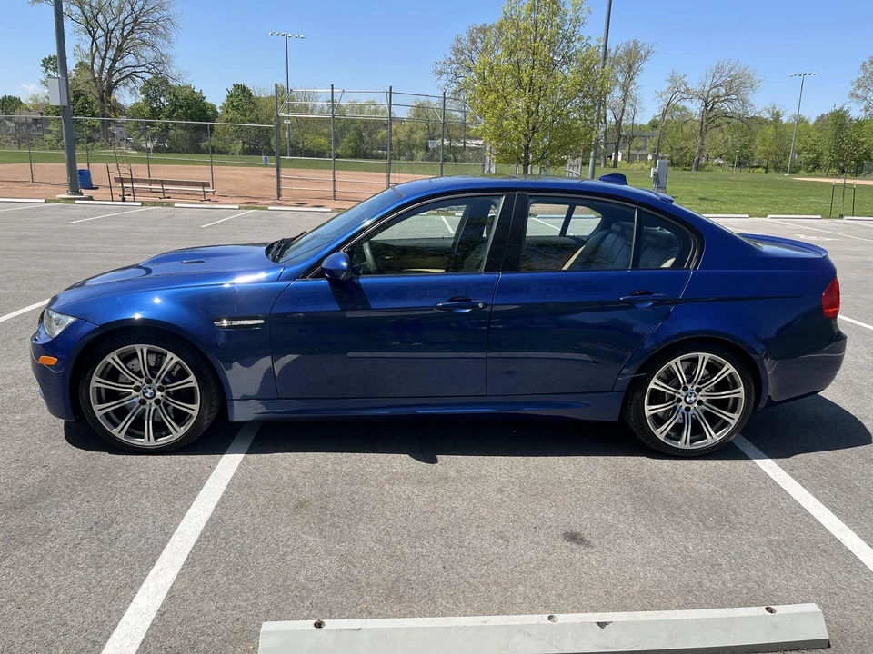 2009 BMW E90 M3 Sedan - Image 9 of 28