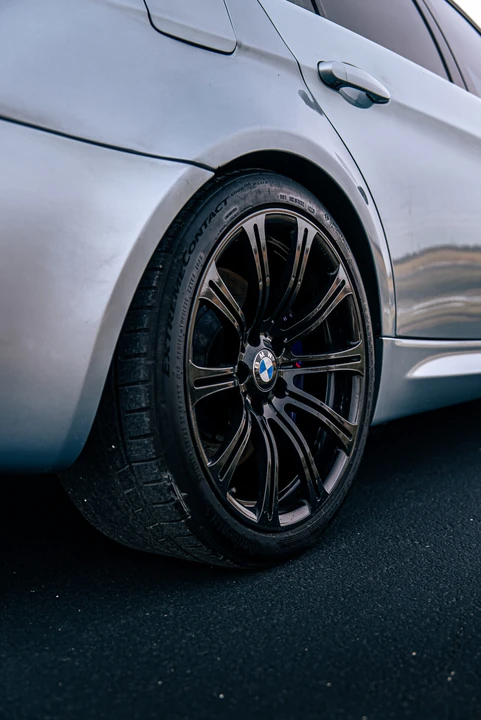 2009 BMW E90 M3 Sedan - Image 16 of 31