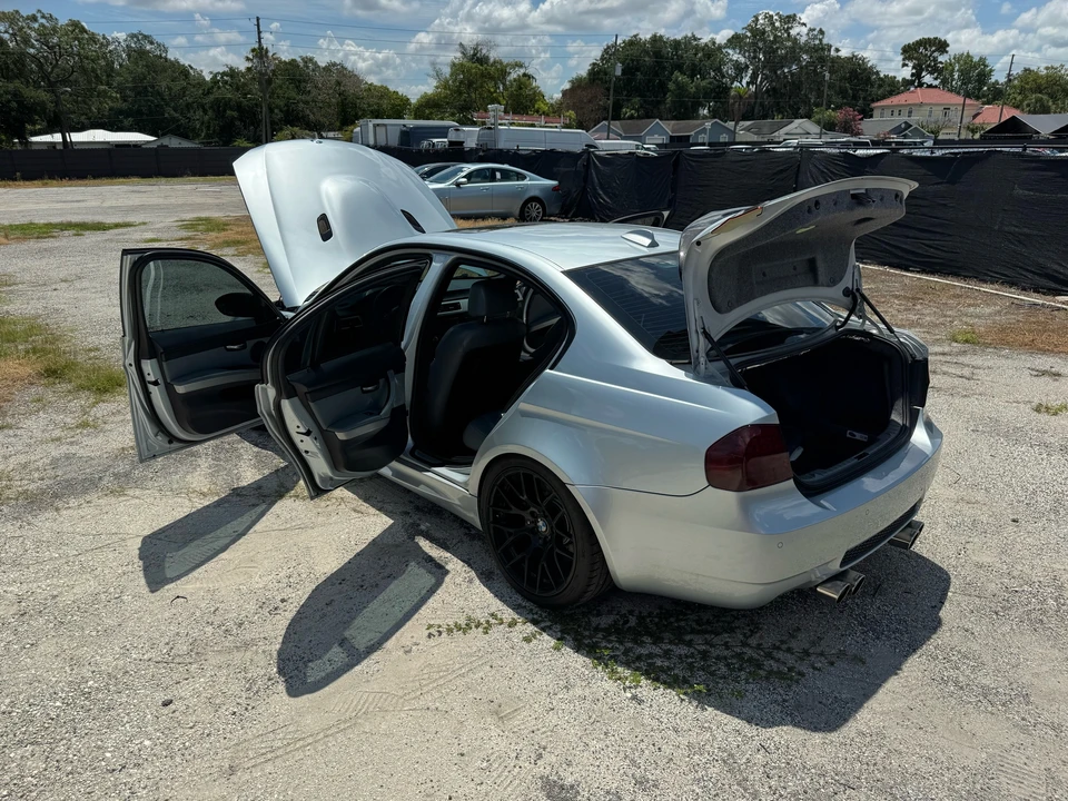 2009 BMW E90 M3 Sedan - Image 19 of 20