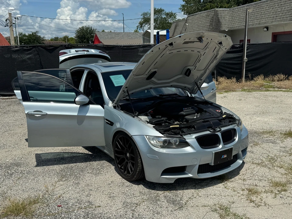 2009 BMW E90 M3 Sedan - Image 17 of 20