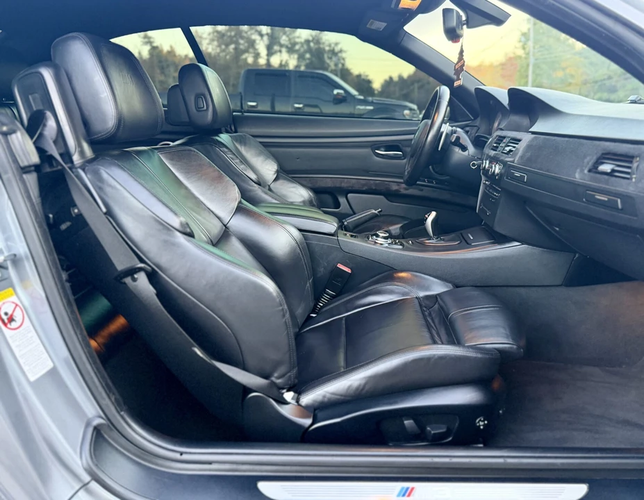 2009 BMW E93 M3 Convertible - Image 2 of 30