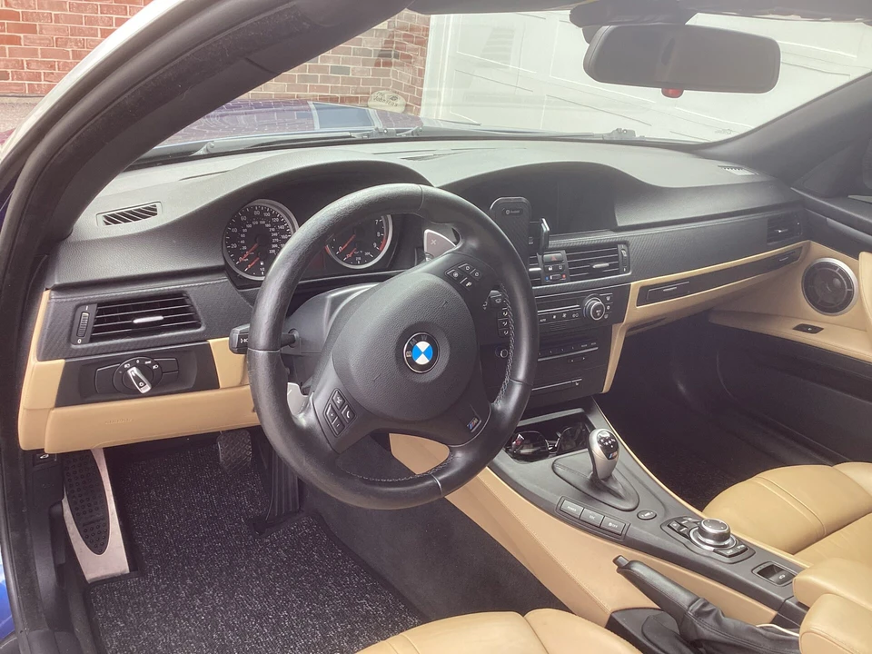 2009 BMW E93 M3 Convertible - Image 2 of 21