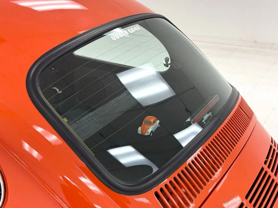 2009 Volkswagen New Beetle - Image 16 of 21