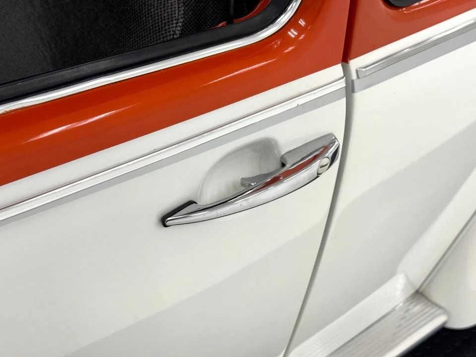 2009 Volkswagen New Beetle - Image 14 of 21