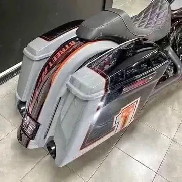 MG Performance Harley Davidson Touring Stretched Saddlebags and Rear Fender