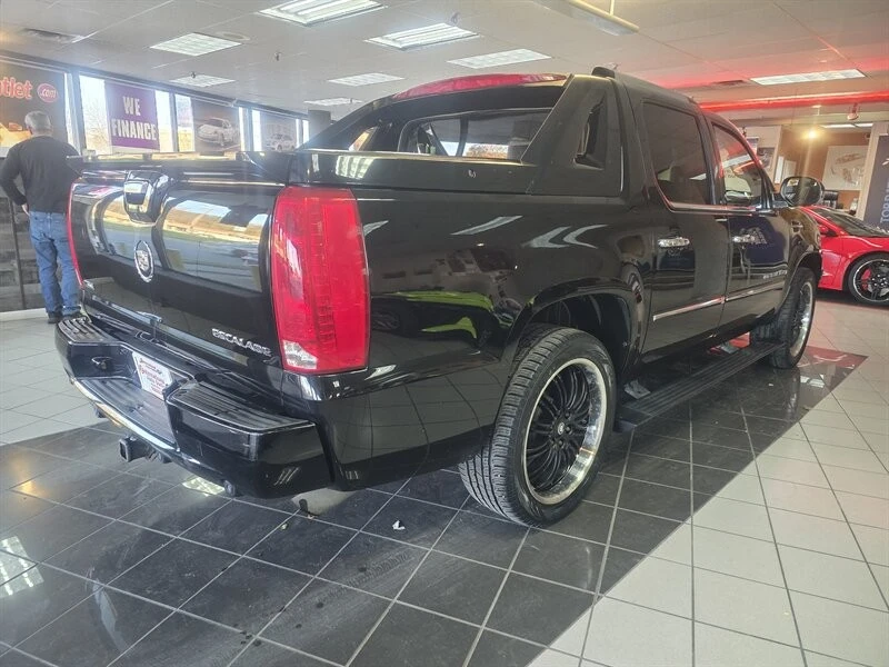 2009 Cadillac Escalade & EXT 3rd Gen - Image 4 of 4