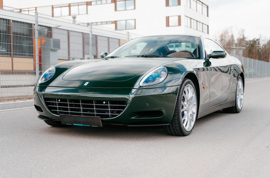2009 Ferrari 612 - Image 16 of 31