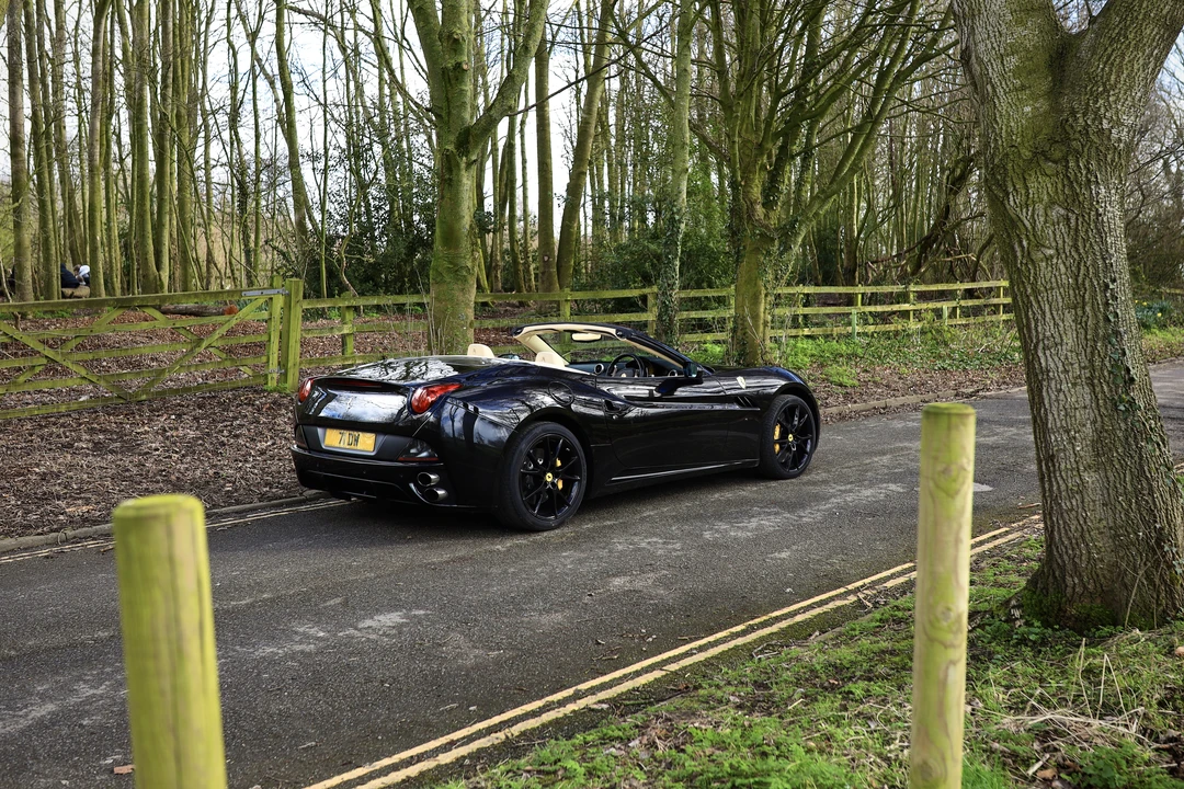 2009 Ferrari California - Image 14 of 31