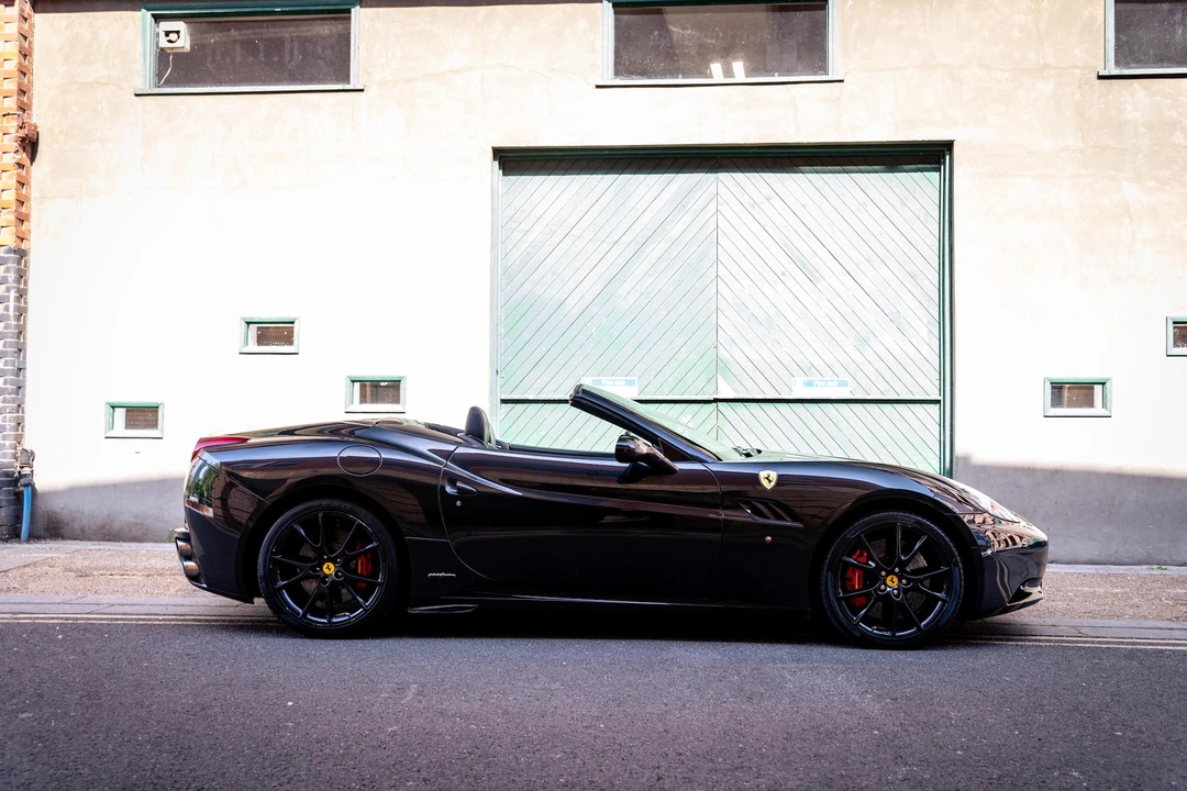 2009 Ferrari California - Image 27 of 31