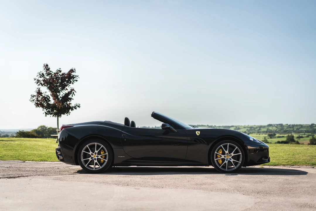2009 Ferrari California - Image 17 of 31