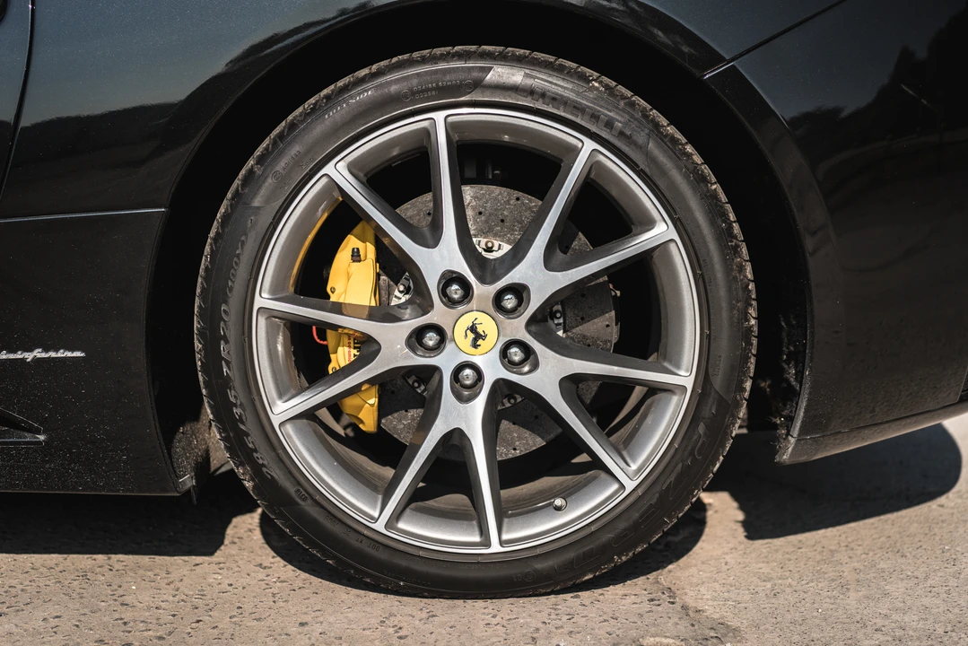 2009 Ferrari California - Image 25 of 31