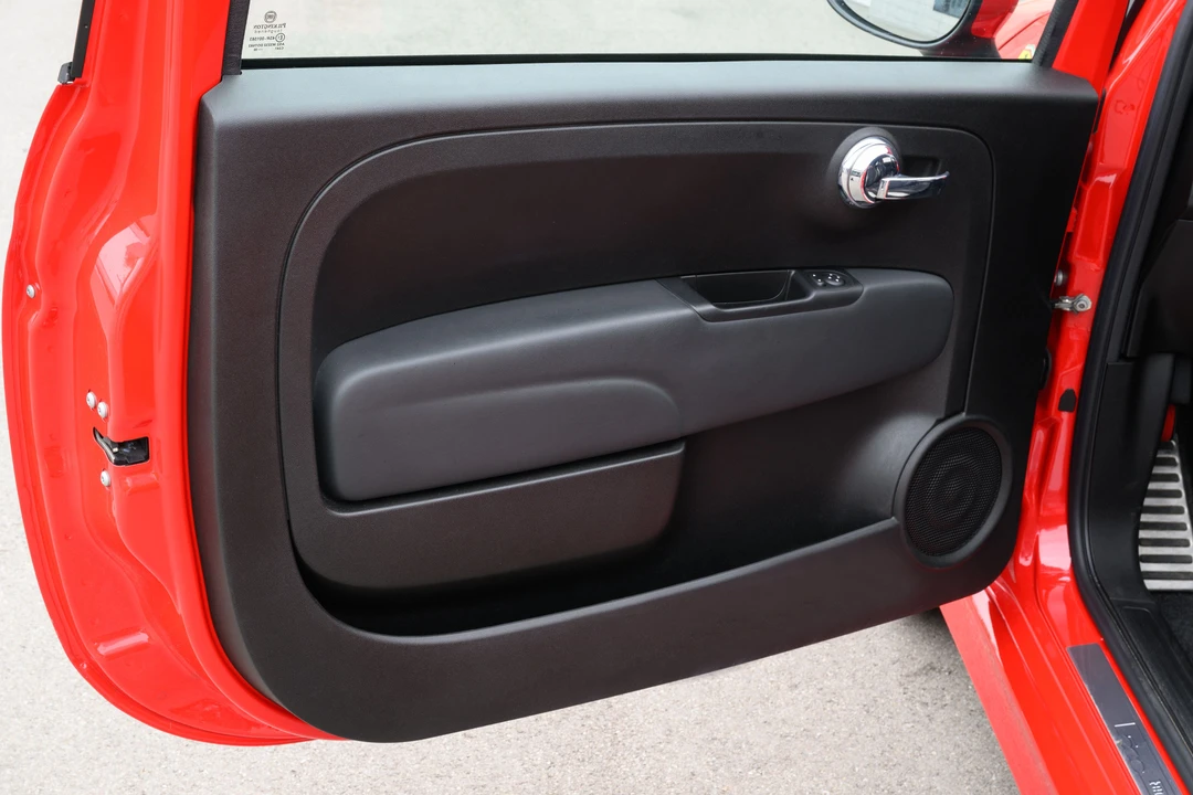 2009 Fiat Abarth 500 - Image 14 of 28
