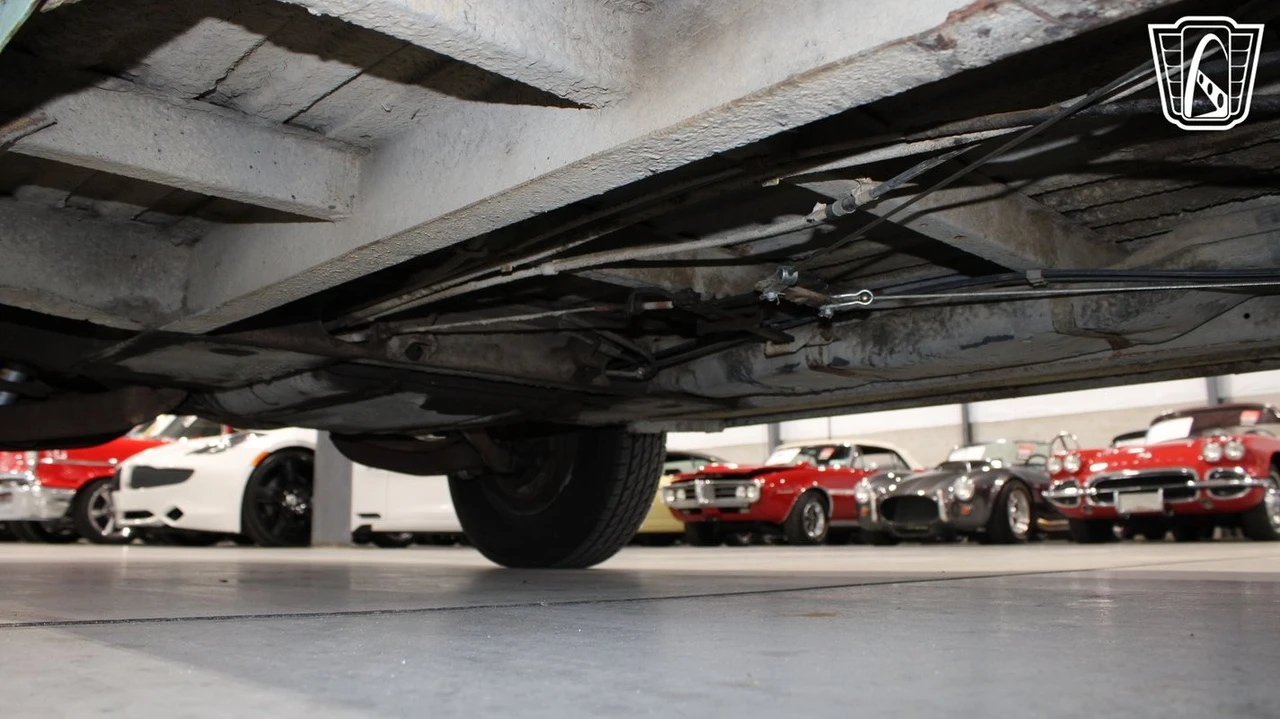 2009 Chevrolet Corvair Rampside & Loadside - Image 9 of 12