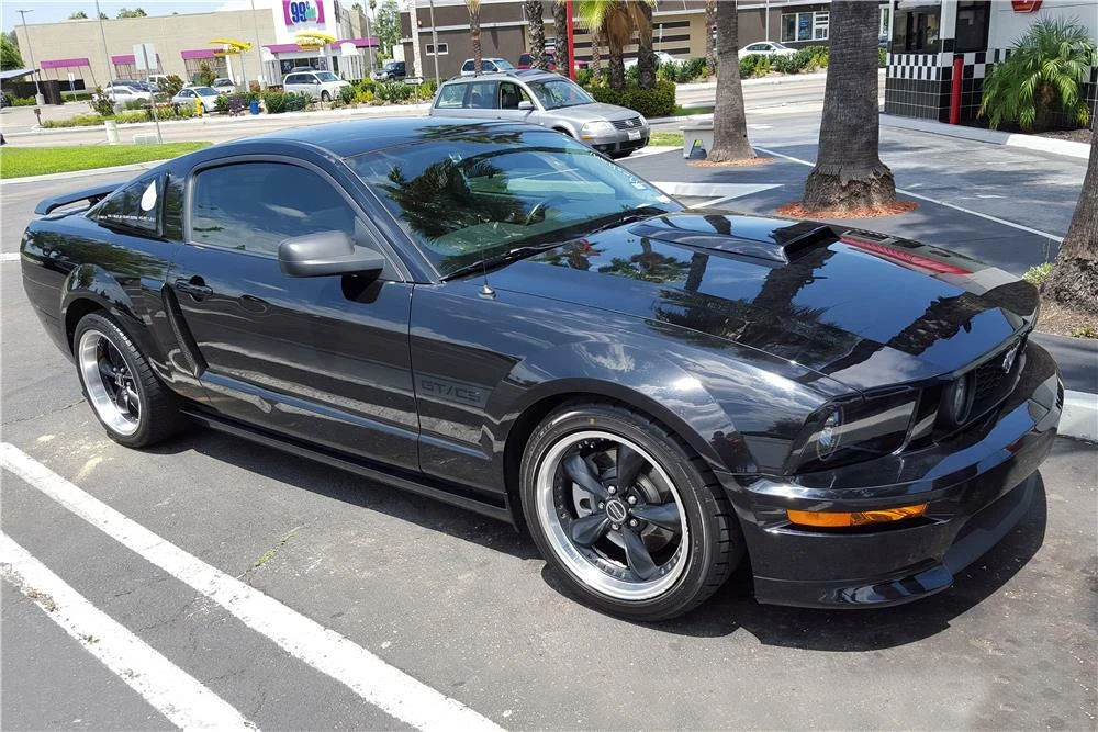 2009 Ford S197 Mustang - Image 2 of 5