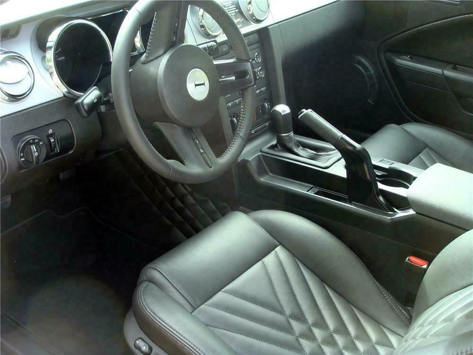 2009 Ford S197 Mustang - Image 4 of 5
