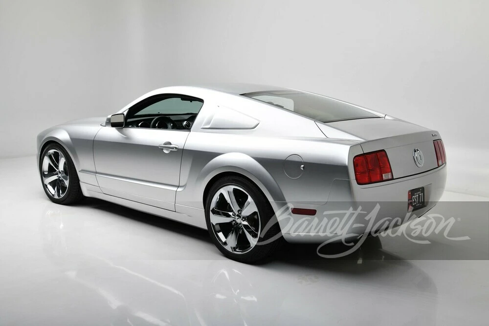 2009 Ford S197 Mustang - Image 16 of 31