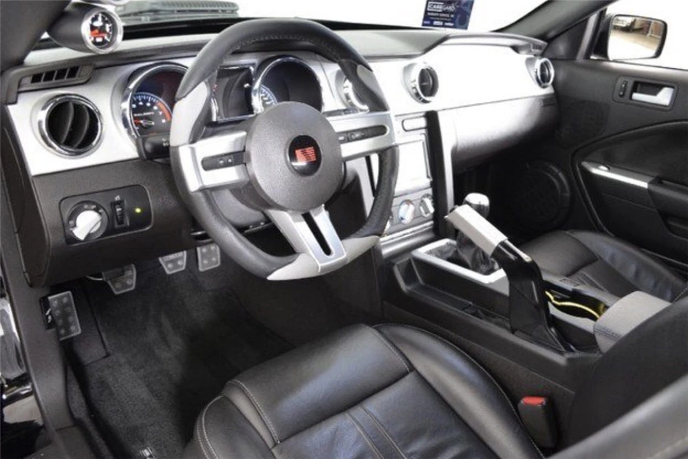 2009 Ford S197 Mustang - Image 3 of 4