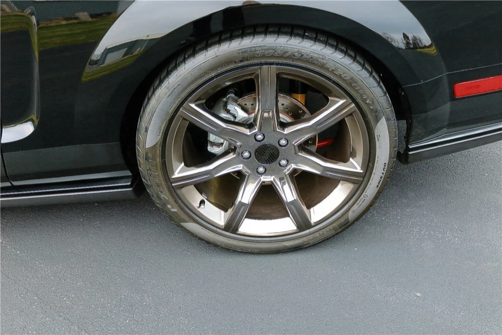 2009 Ford S197 Mustang - Image 7 of 8