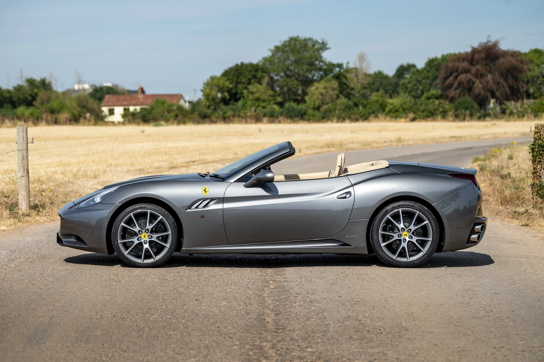 2009 Ferrari California - Image 14 of 31