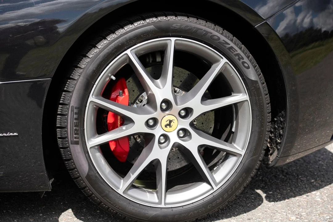 2009 Ferrari California - Image 27 of 31