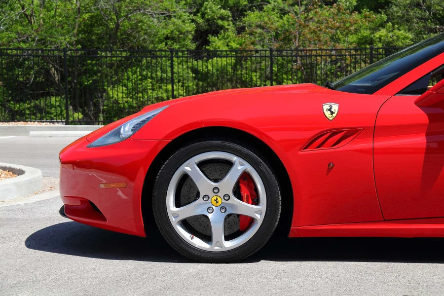 2009 Ferrari California - Image 15 of 31