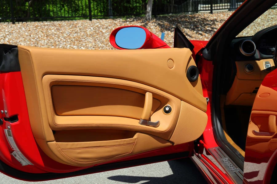 2009 Ferrari California - Image 30 of 31