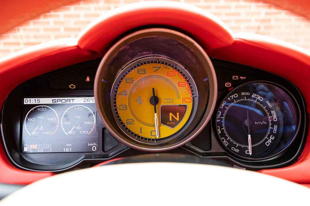 2009 Ferrari California - Image 2 of 31