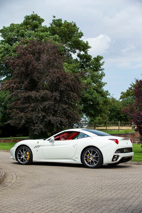 2009 Ferrari California - Image 17 of 31