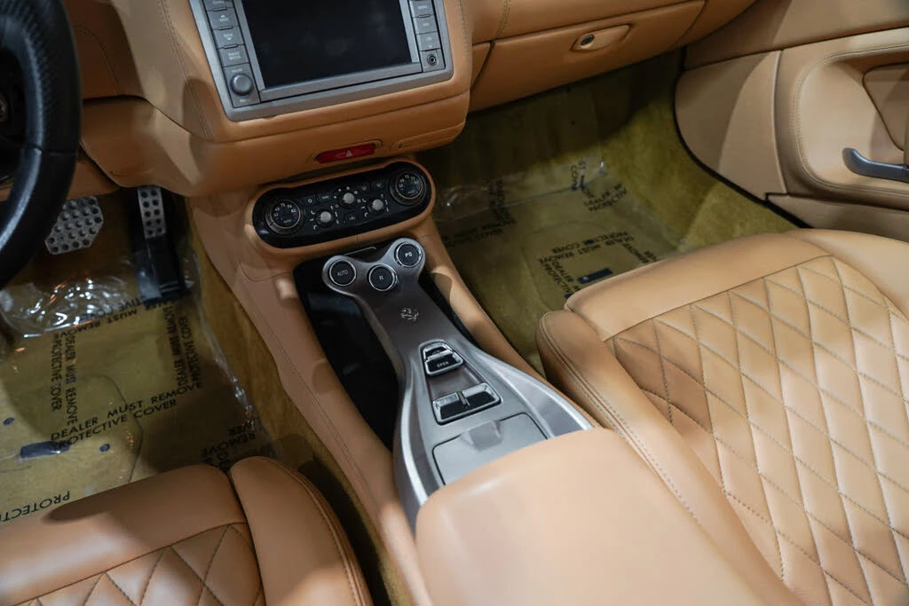 2009 Ferrari California - Image 12 of 31