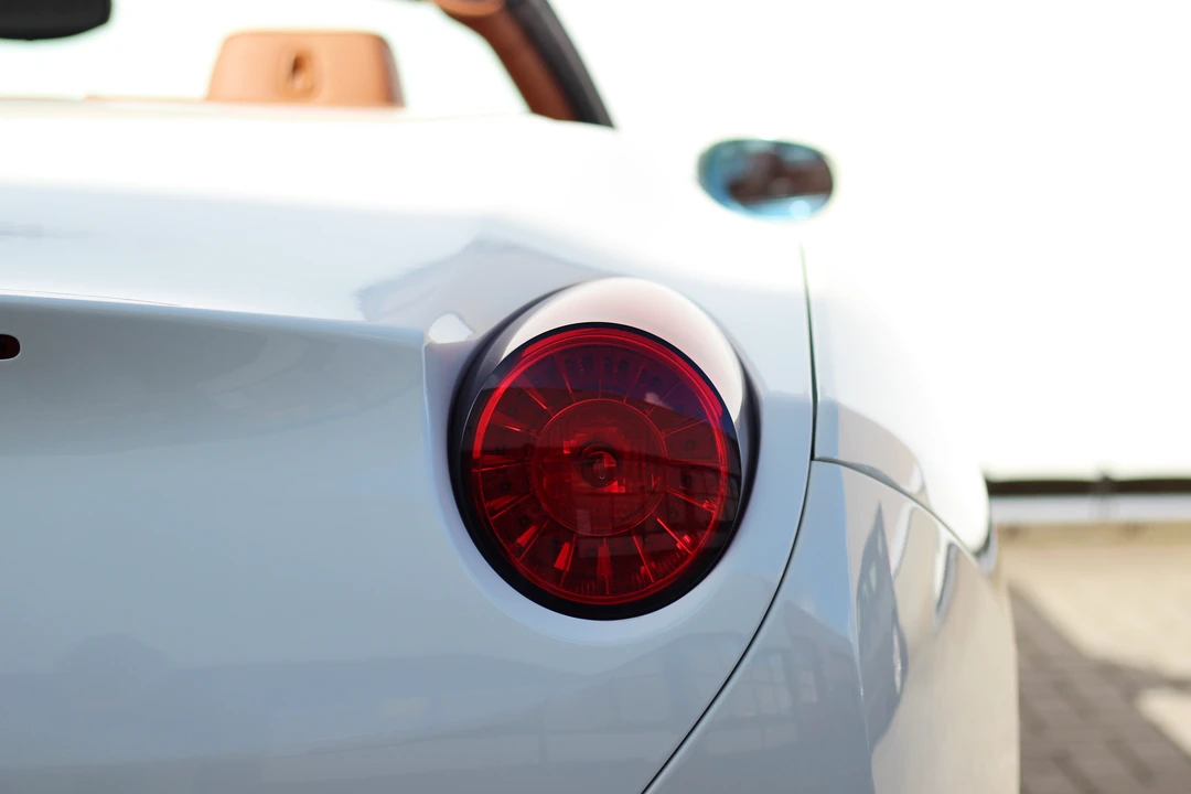 2009 Ferrari California - Image 27 of 31