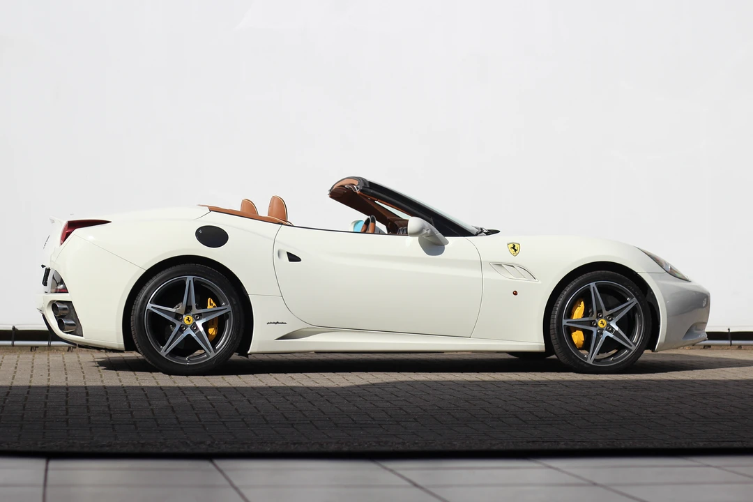 2009 Ferrari California - Image 5 of 31