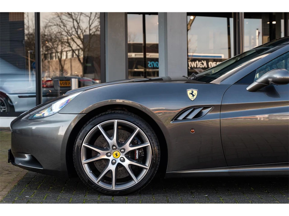 2009 Ferrari California - Image 7 of 10