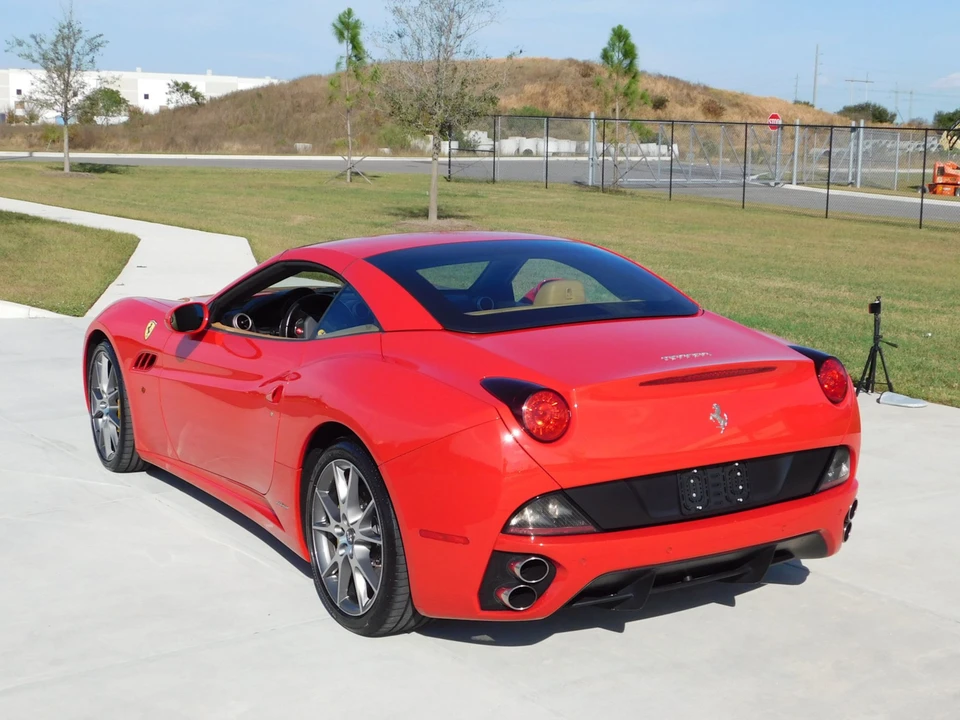 2009 Ferrari California - Image 17 of 31