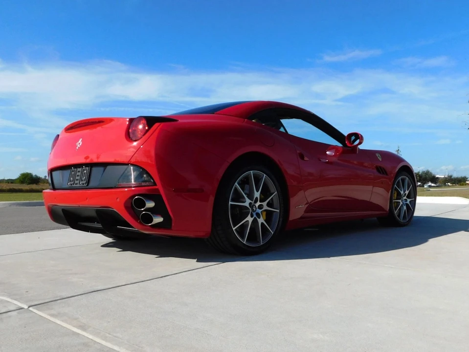 2009 Ferrari California - Image 23 of 31