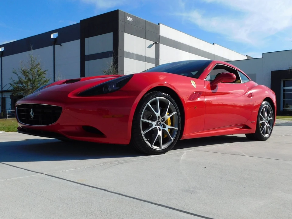 2009 Ferrari California - Image 13 of 31