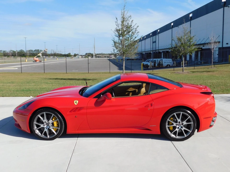 2009 Ferrari California - Image 16 of 31
